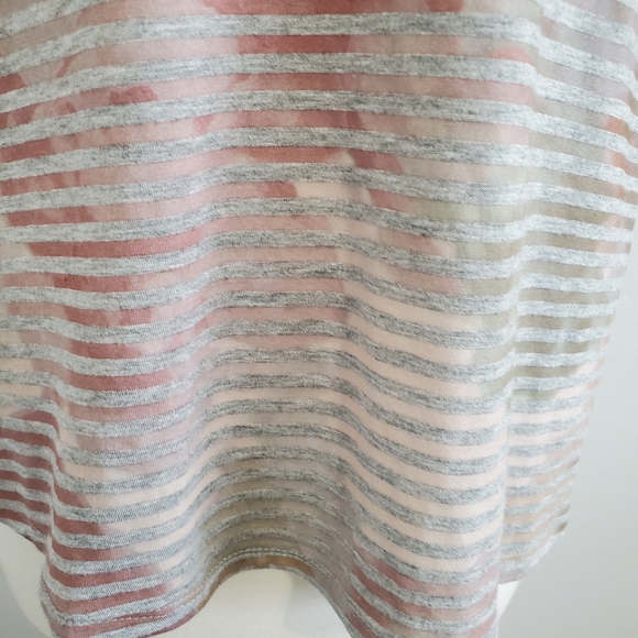 Lane Bryant Striped Dolman Sleeve Criss Cross V-neck Tee 22/24 NWOT - Picture 7 of 8